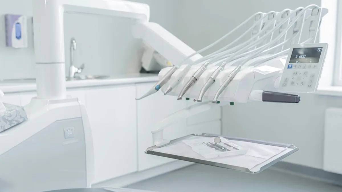 Jak przygotować się do egzaminu zawodowego na higienistkę stomatologiczną?